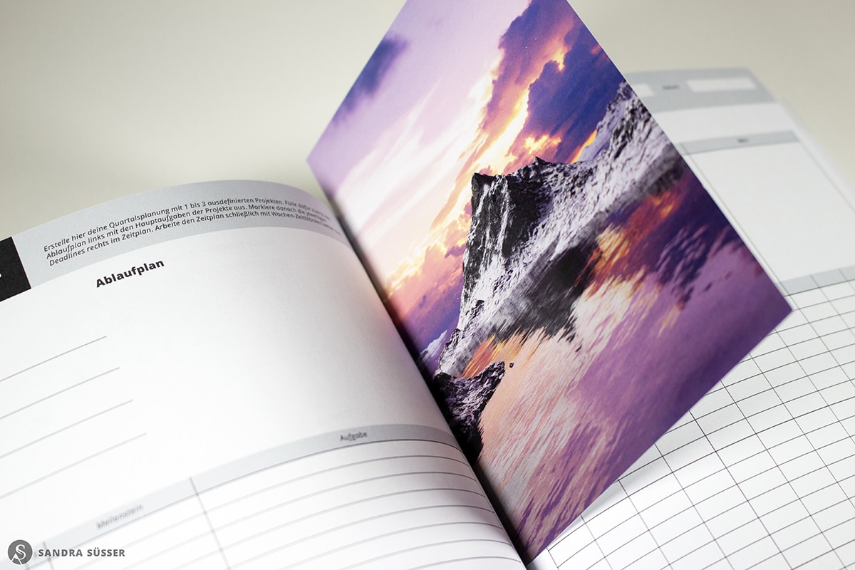 Projektplaner für Kreative – Innenseite Projektplaner für Kreative – Innenseite & Postkarte mit Cover-Motiv